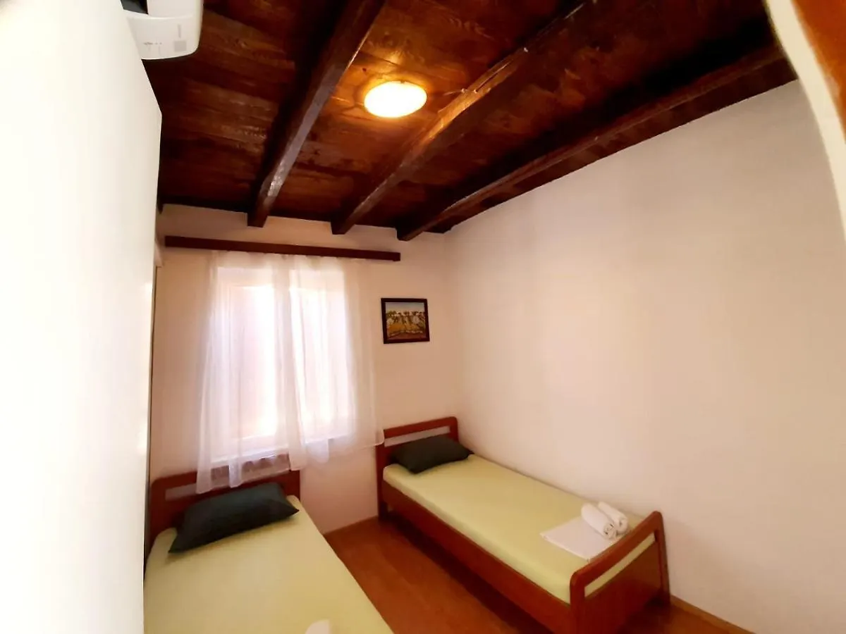 Apartments Stone House Kastela Croatia